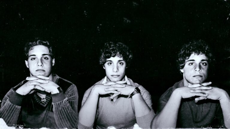 มุมมองหนัง Three Identical Strangers บอกเล่าเรื่องราวที่สำคัญ